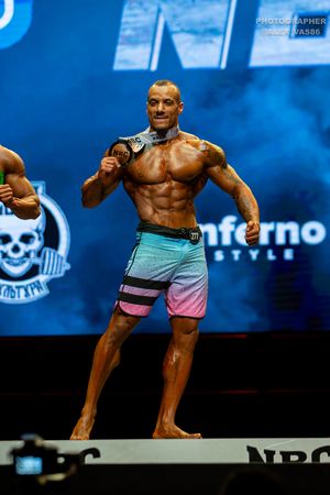 MEN'S PHYSIQUE 179